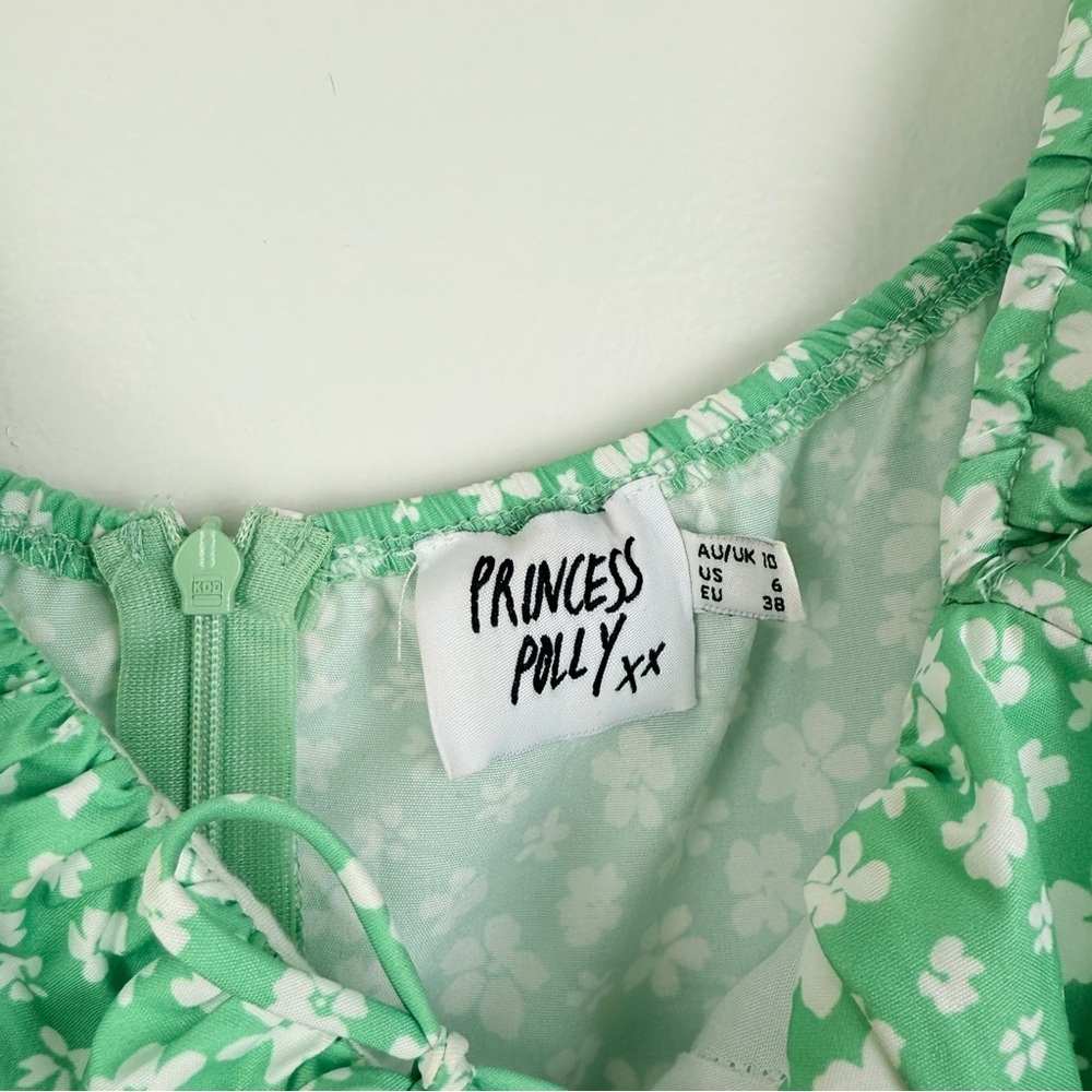 Princess Polly Floral Puff Sleeve Mini Romper 
Cottagecore Picnic Fairycore - Picture 7 of 8
